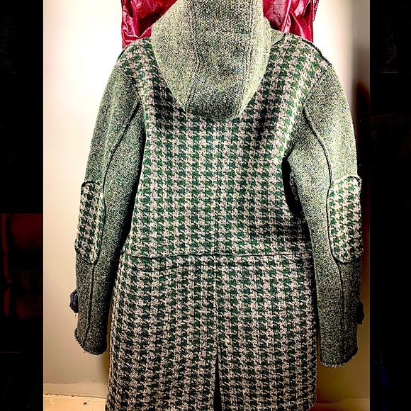 Beautiful Wool Military Grade Italian Long Coat - Picture 6 of 15